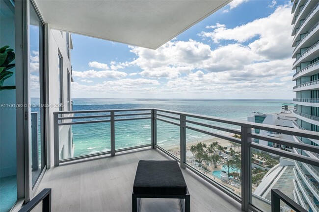 Building Photo - 3535 S Ocean Dr