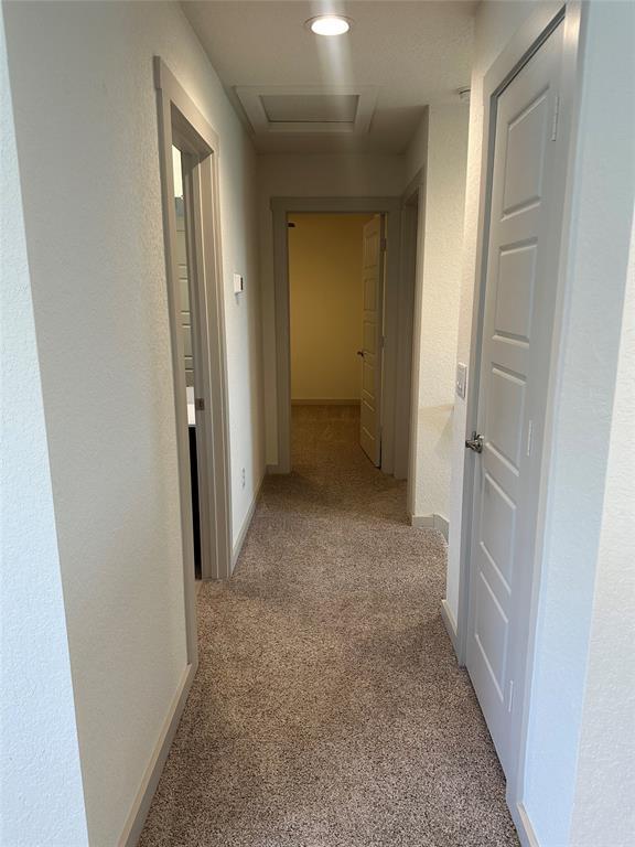 Building Photo - 288 Deserti Rd