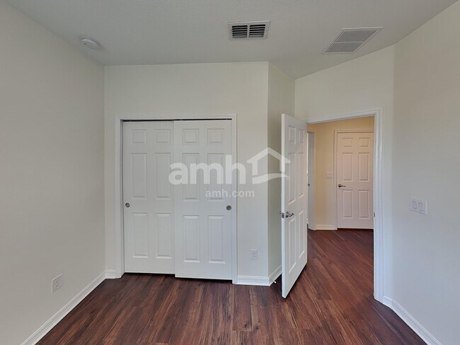 Building Photo - 5405 Manchester Dr