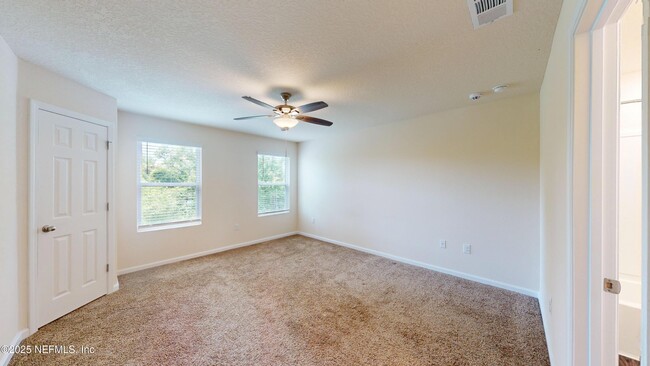 Building Photo - 93 Scotch Pebble Dr