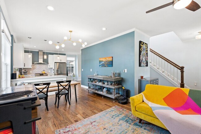 Building Photo - One-of-a-Kind 4 Bedroom, 3 Bathroom Home i...