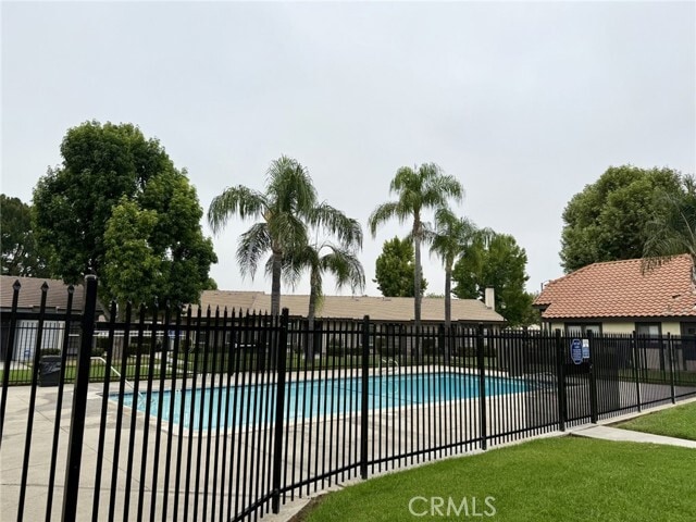 Building Photo - 10794 Loro Verde Ave