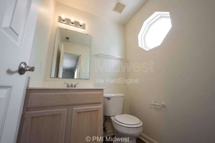 Building Photo - 3070 Wildcat Ln