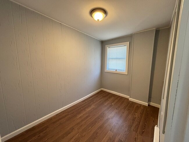 Building Photo - 3240 Tilton St