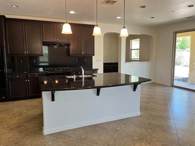 Building Photo - 17805 Red Tail Rd
