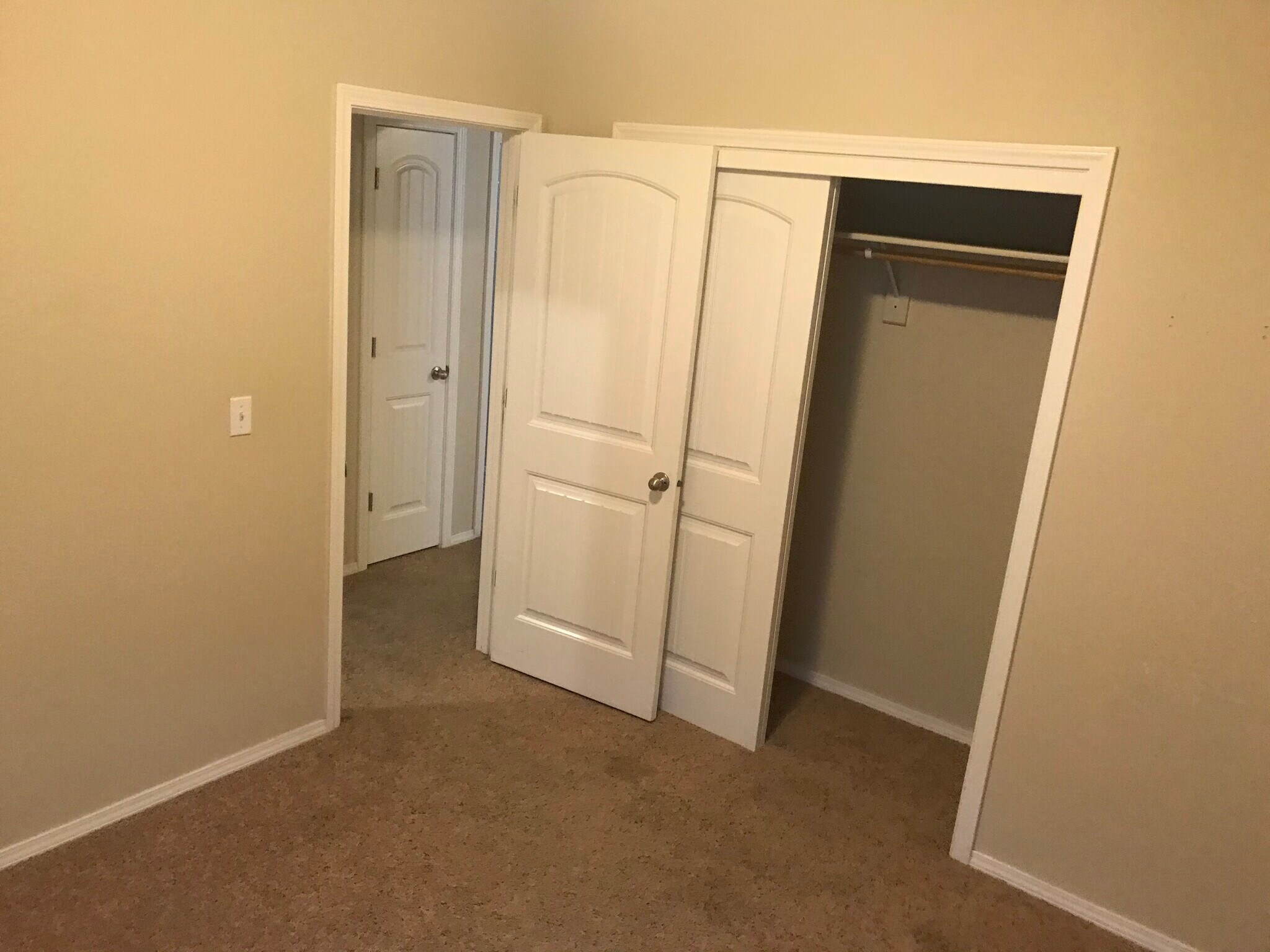 Bedroom 1 - 16089 Sunnyfield