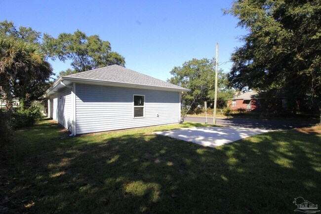 Building Photo - 1416 N Hayne St