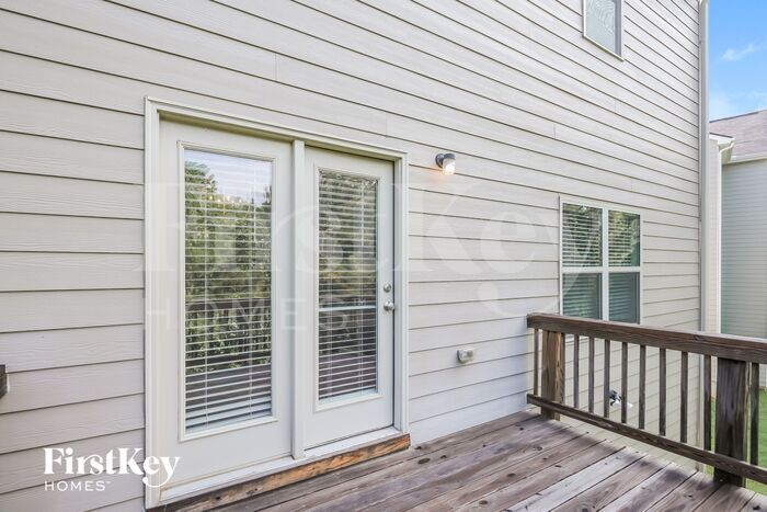 Building Photo - 2117 Massey Ln