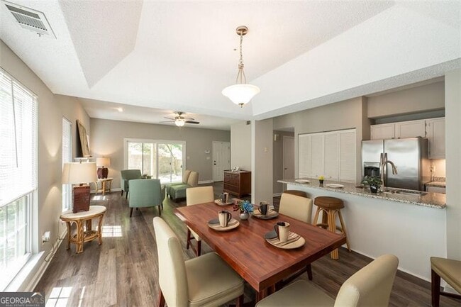 Building Photo - 3067 Steeplechase Dr