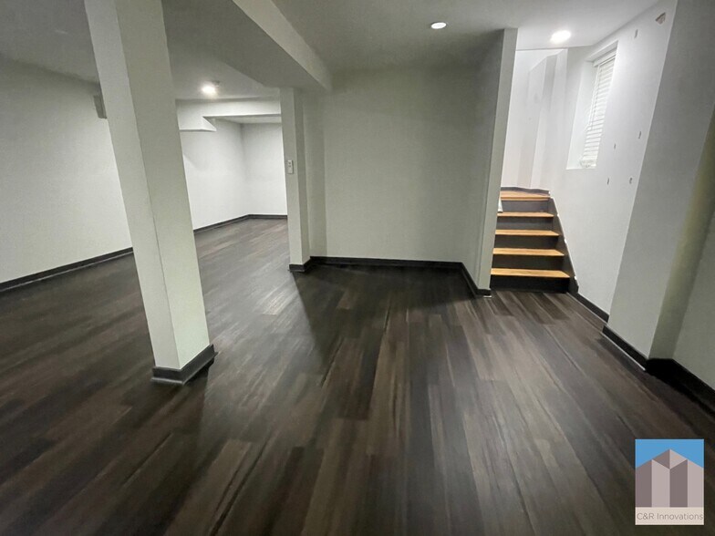 Building Photo - 185 Glenrose Cir SW