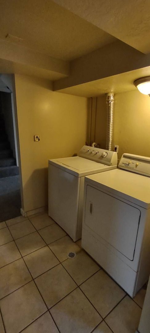 Building Photo - Quaint Provo Basement Apartment w lots of ...