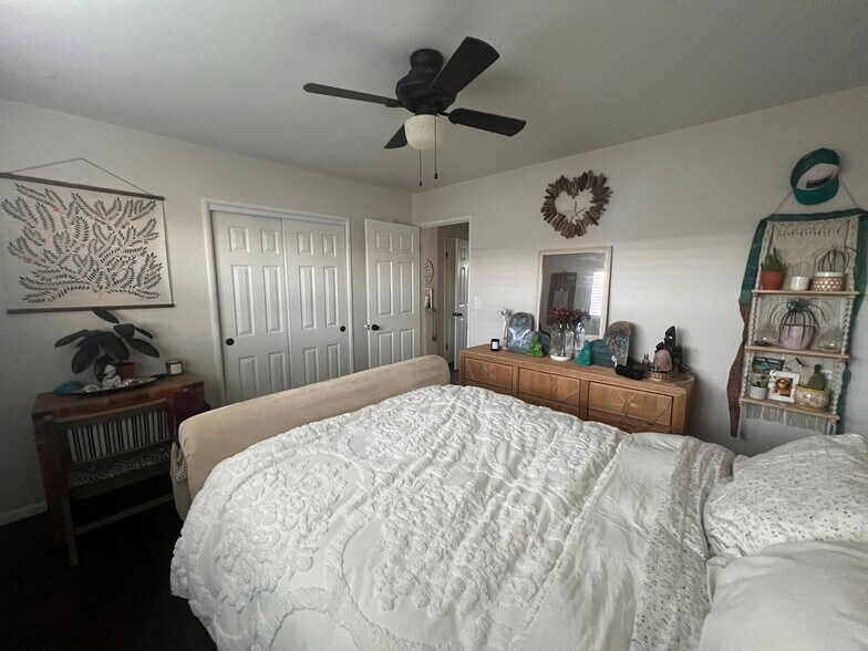 Building Photo - 67 College Dr