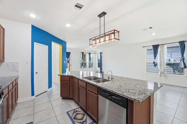 Building Photo - 4915 Gazelle Leap Ln