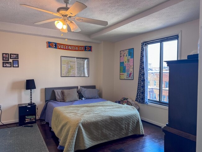 Building Photo - 1440 N St NW