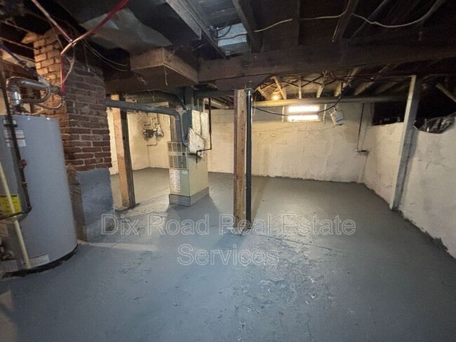 Building Photo - 1509 Taylor Ave