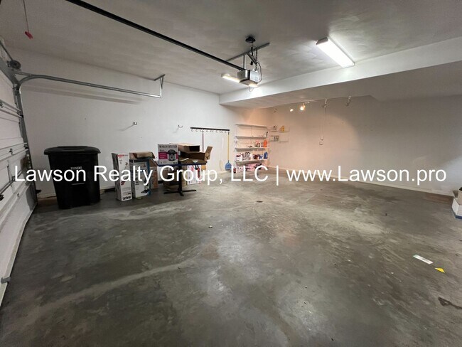 Building Photo - Beautiful Four Bedroom Home in "The Groves...