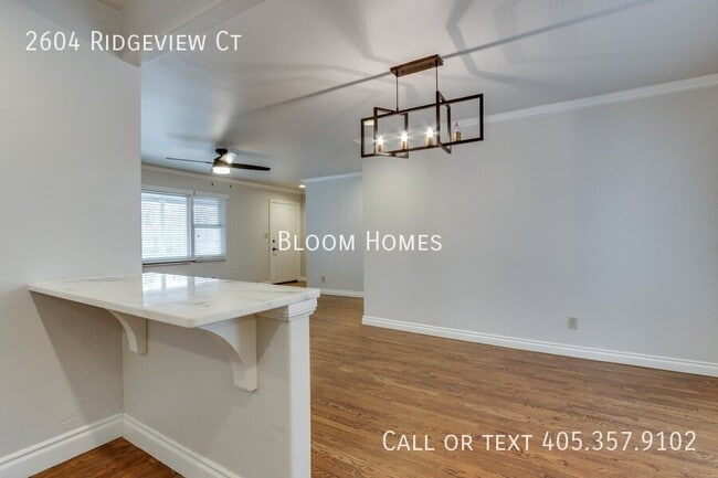 Building Photo - 2604 Ridgeview Ct