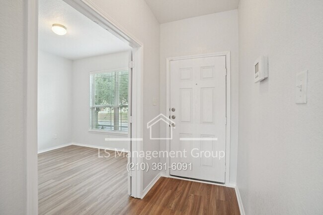 Building Photo - 6018 Upland View