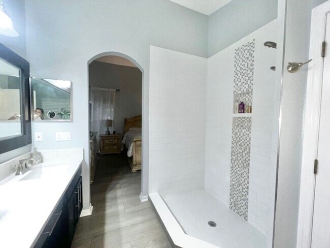 Building Photo - Lake Nona!! Spectacular 4X2 in Gated Nona Crest! All tile flooring!! 2 car garage! Move in April ...