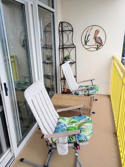 Building Photo - 2701 S Ocean Blvd