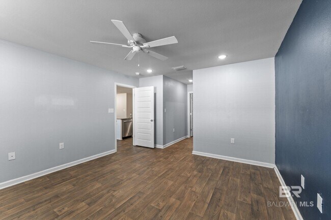 Building Photo - 10767 War Emblem Ave