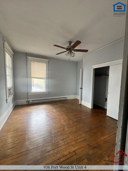 Building Photo - 938 Fortwood St