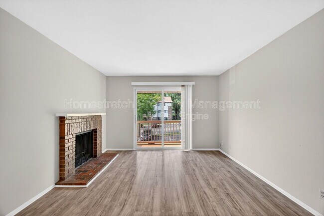 Building Photo - 1536 Springlet Ct