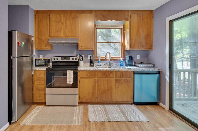 Building Photo - 4423 American Dr