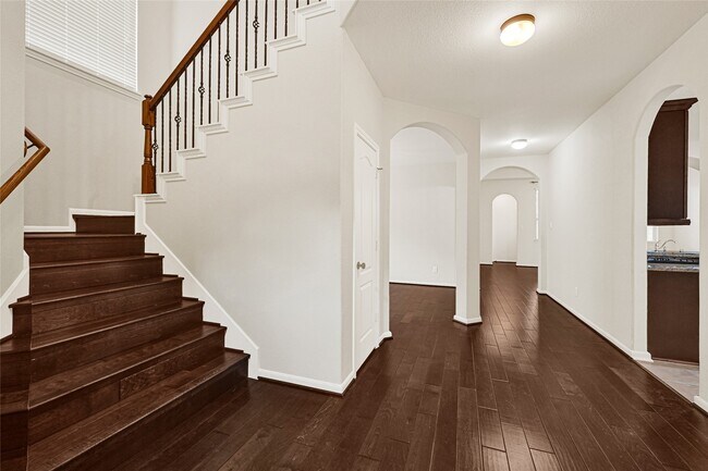 Building Photo - 4943 Ginger Bluff Trail