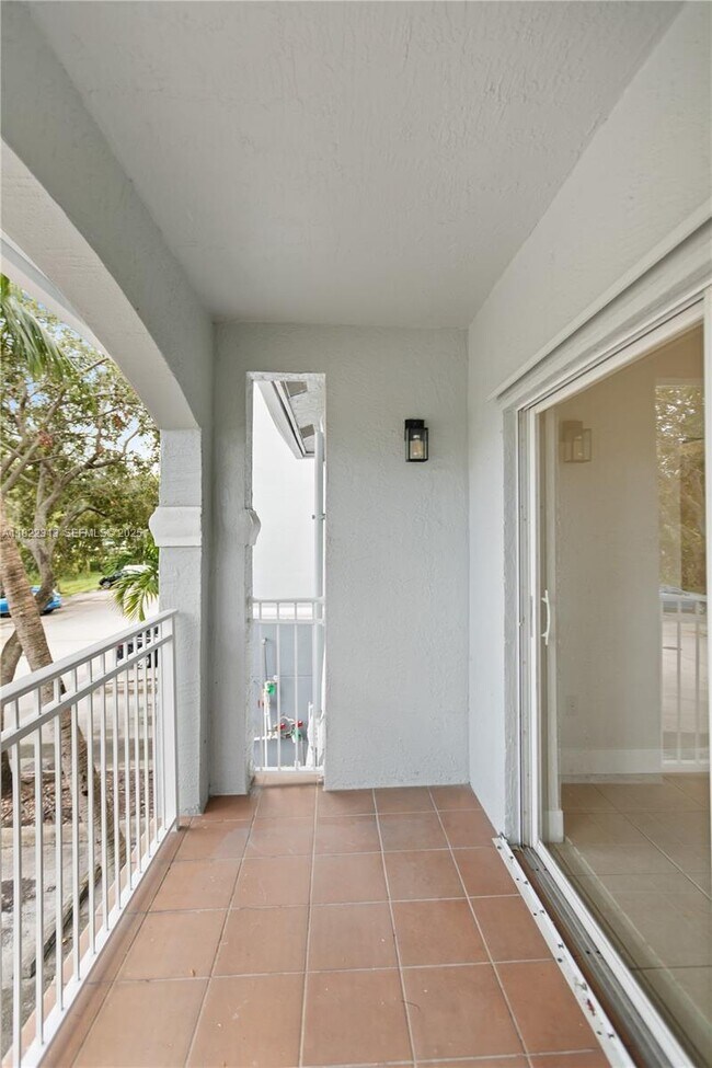 Building Photo - 9645 NW 1st Ct