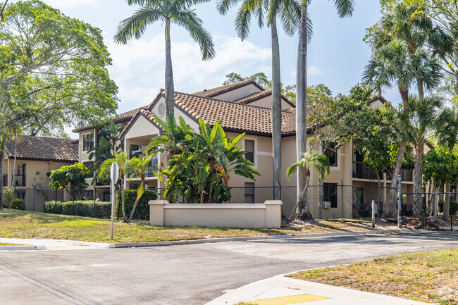 4481 W McNab Rd - Palm Aire Gardens