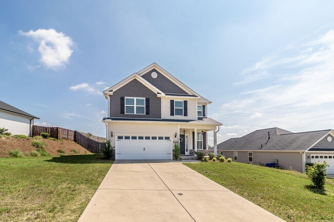 Primary Photo - 4831 Fairmont Dr