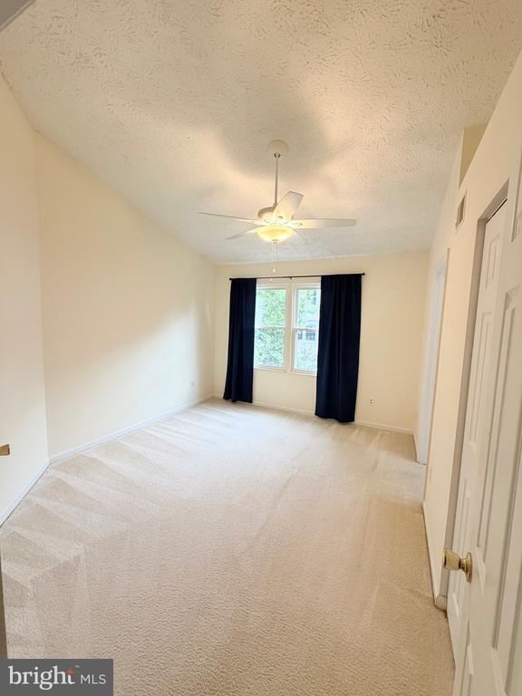 Building Photo - 3758 Mazewood Ln