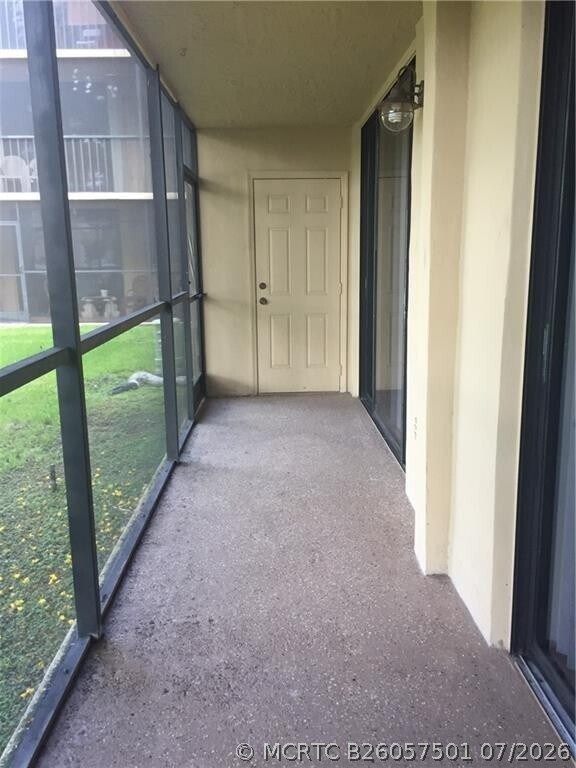 Building Photo - 8065 SW 107th Ave