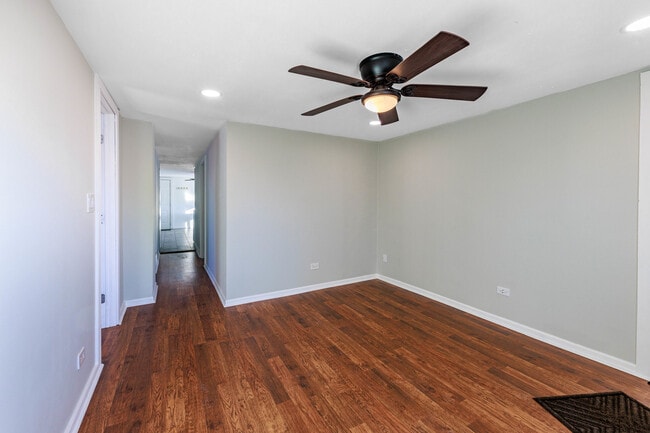 Building Photo - 113 Washington Ave