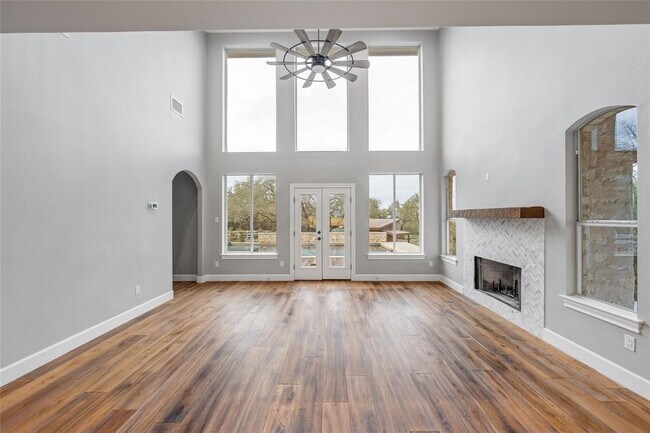 Building Photo - 408 Saddlehorn Dr