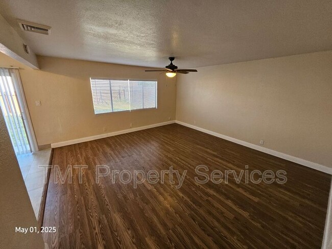 Building Photo - 1830 Nightingale Ave