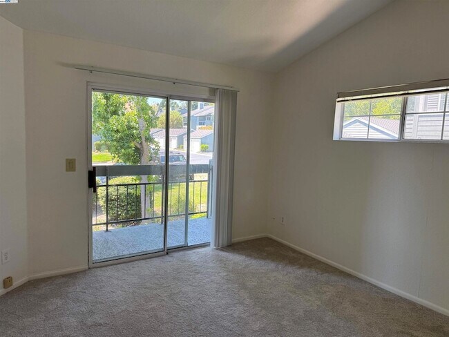 Building Photo - 7595 Canyon Meadows Cir