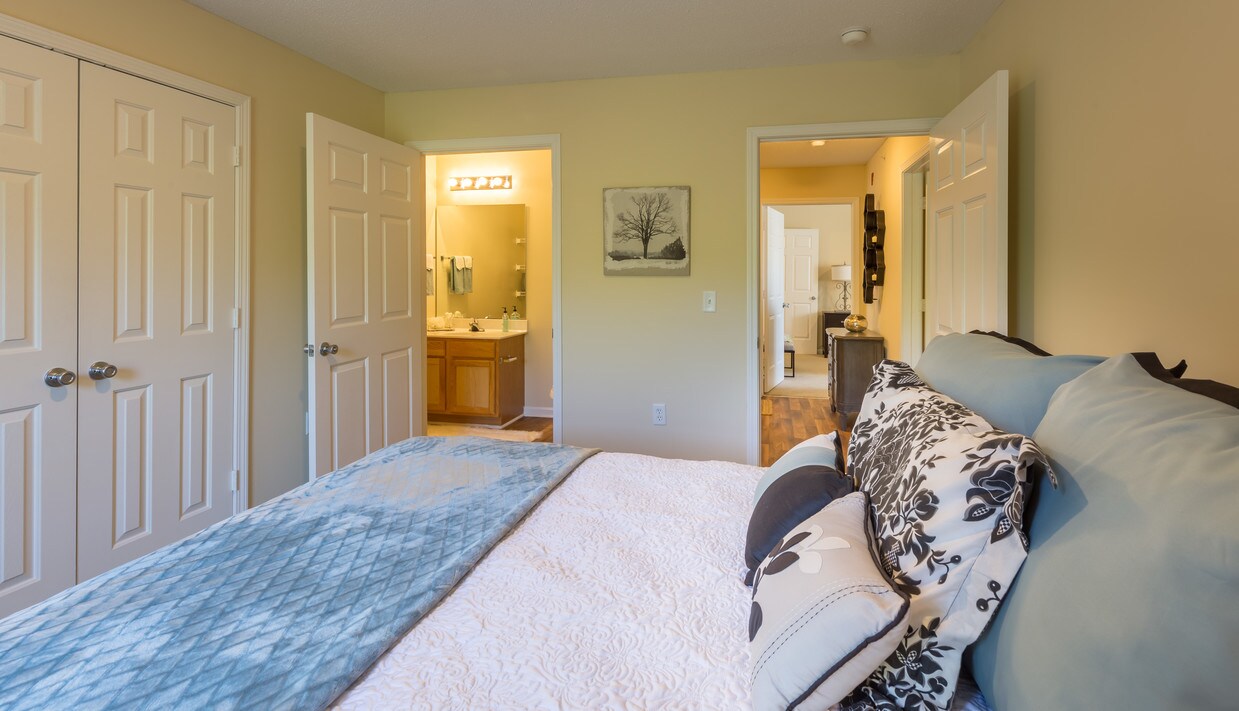 Mountaineer Village Boone