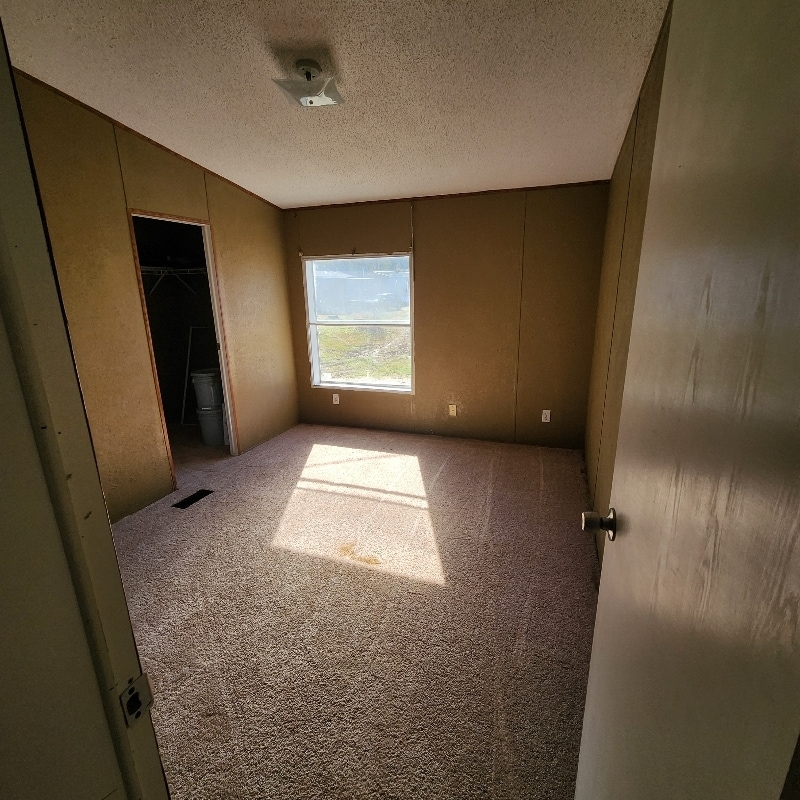 Building Photo - 15271 Country W Dr