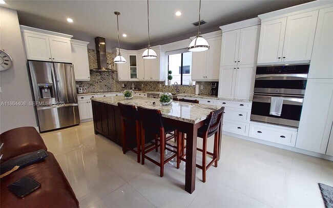 Building Photo - 14680 SW 17th St