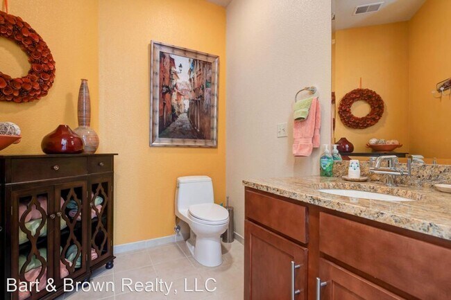 Building Photo - 2 br, 2.5 bath House - 9410 Branson Landin...