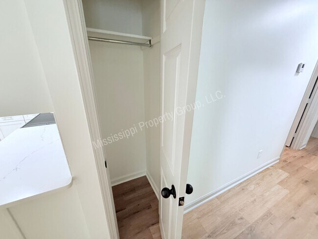 Building Photo - 3BR/3BA For Rent Short Term