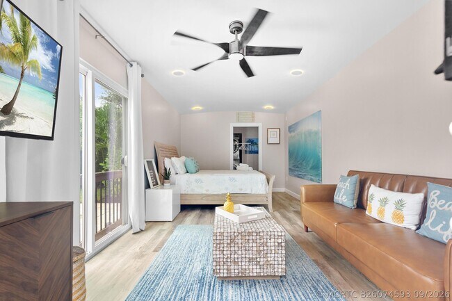 Building Photo - 1601 S Palmway