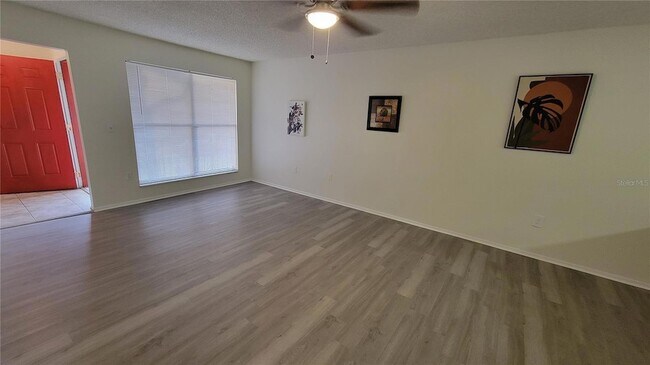 Building Photo - 1817 Caralee Blvd