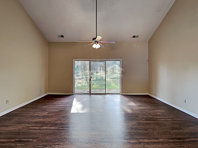 Building Photo - 9319 Cedar River Rd