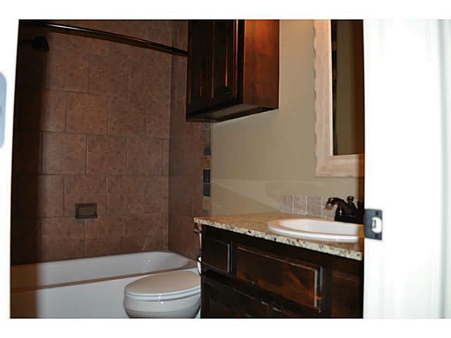 Building Photo - 1432 Glenolde Pl