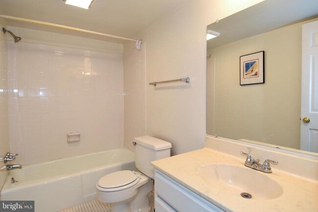 Building Photo - 7721 Tremayne Pl