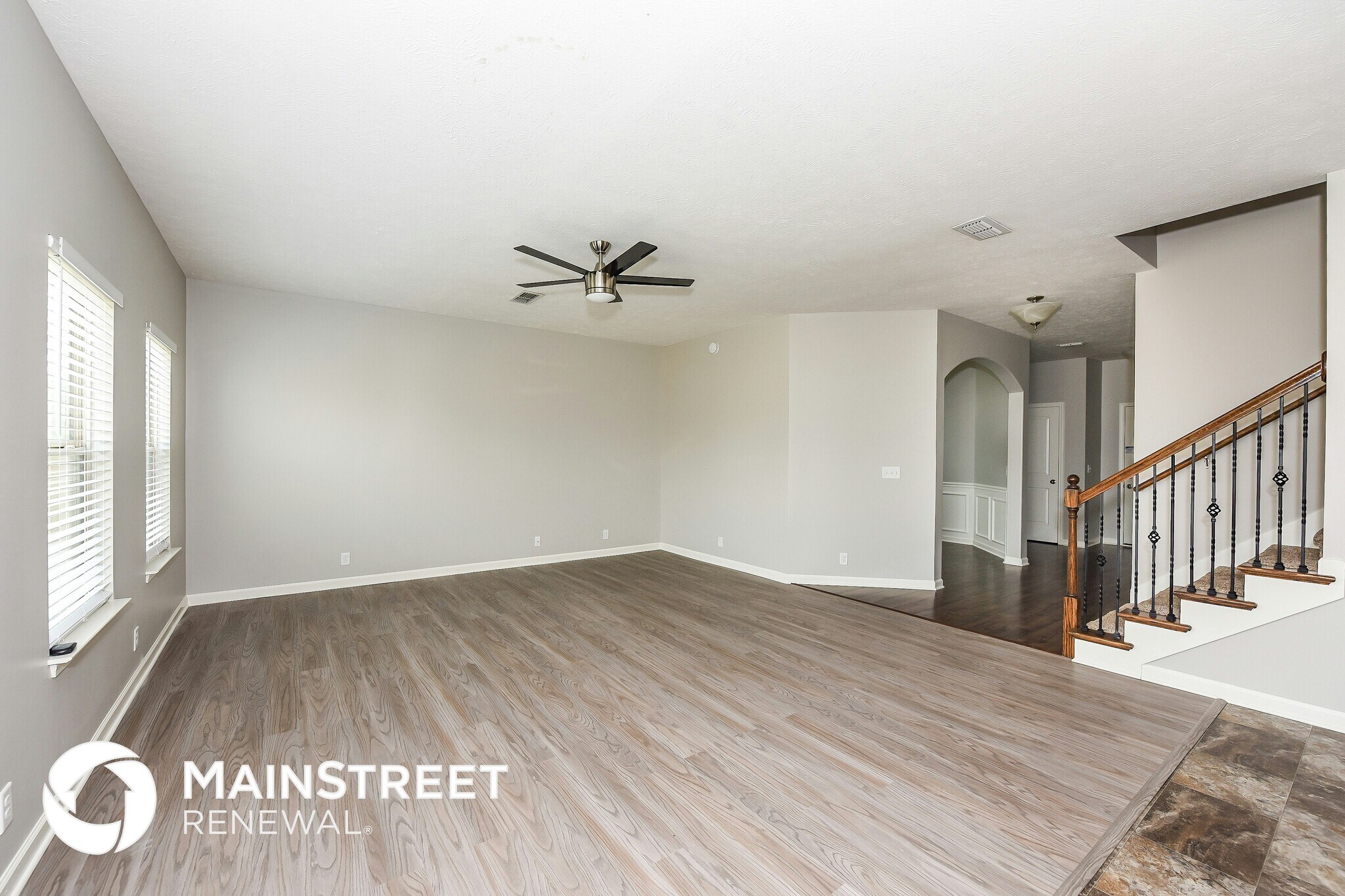 Building Photo - 3372 Tourmaline Dr