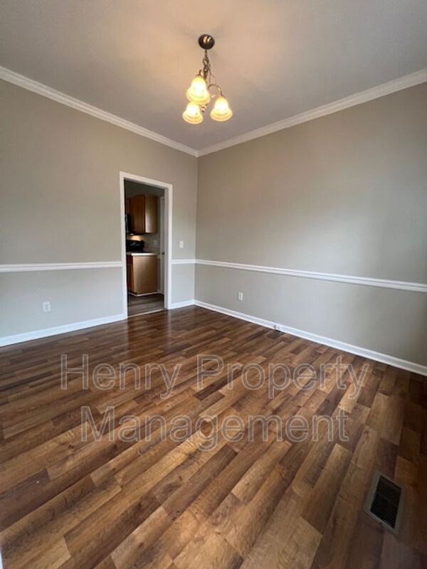 Building Photo - 5716 Brookshadow Dr